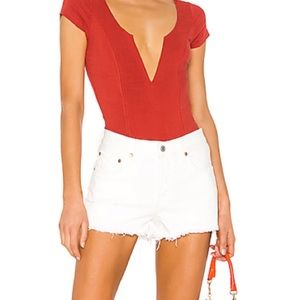 Levi’s 501 Shorts in Pearly White